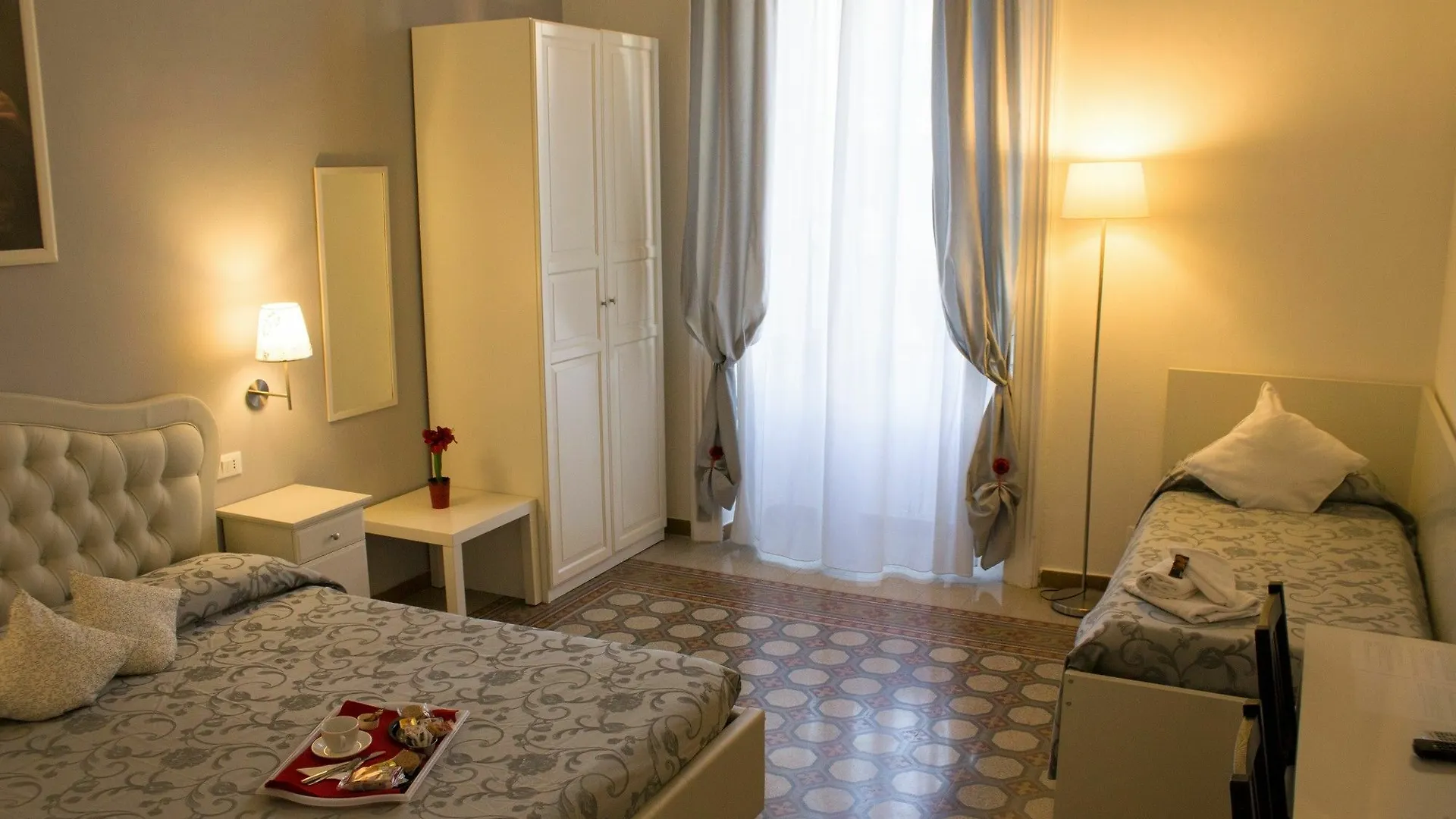 Orsini Reali Bed & Breakfast Rome 3*,